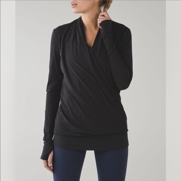 LULULEMON / RADIANT BLACK LONG SLEEVE TOP
